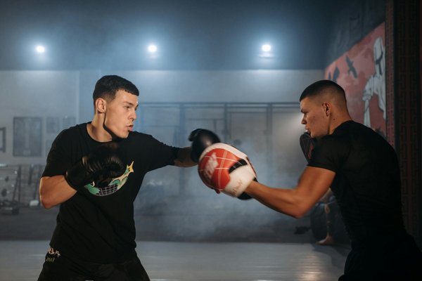 Wie kann man die Teamchemie im Basketball optimieren?